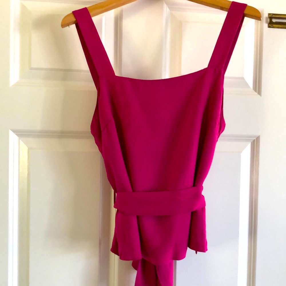 Stylish fuscia thick strap tank top